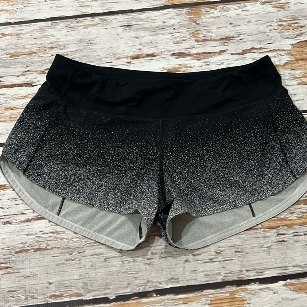 Lululemon running shirt size 6 2 inch inseam